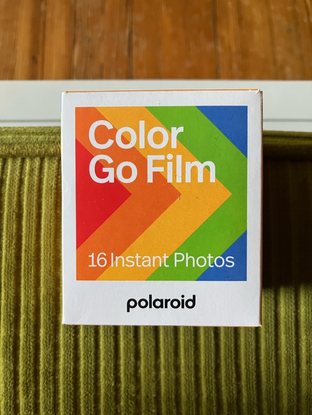 Polaroid Color Go Film - 16 instant photos